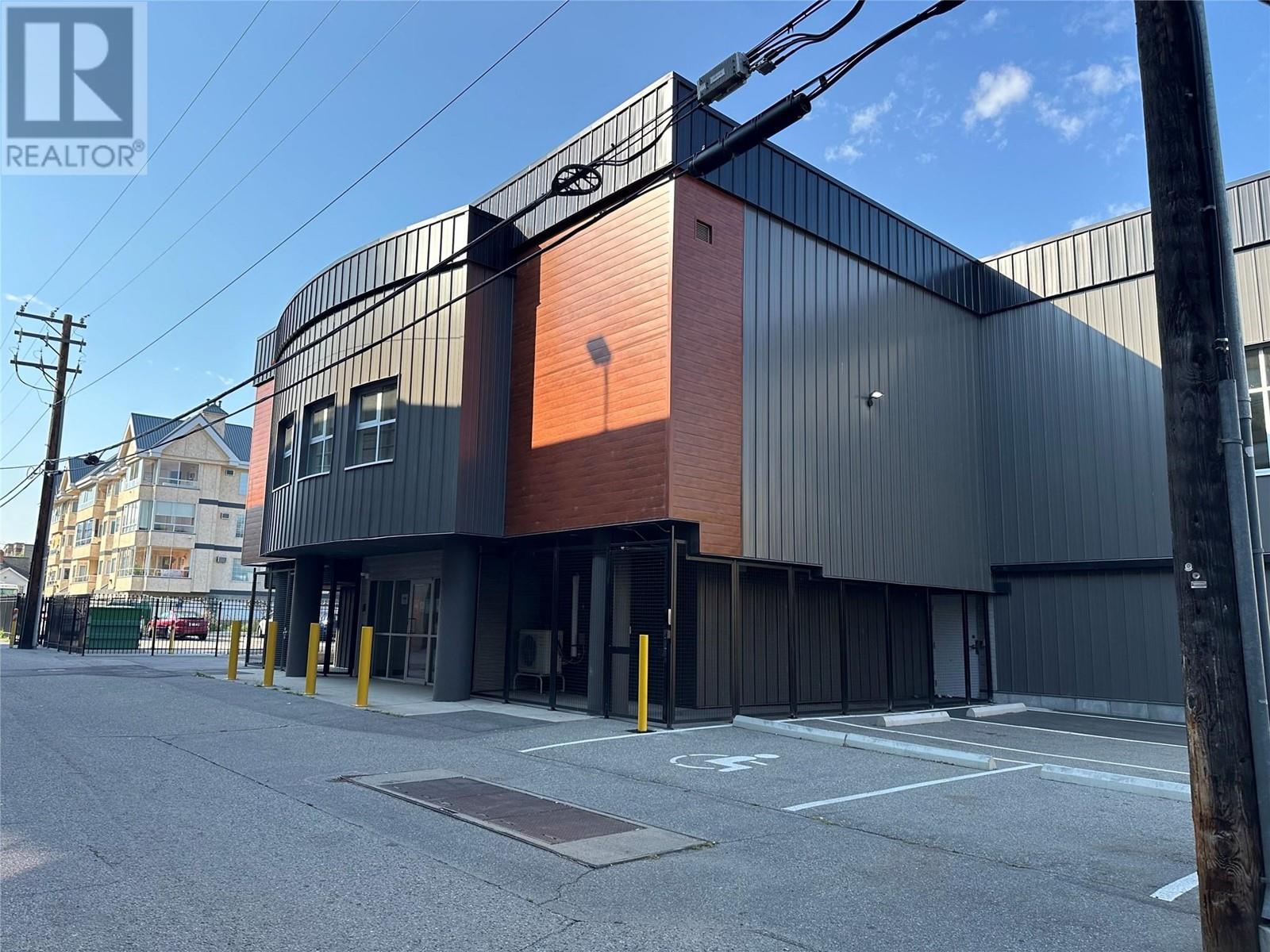 352 WINNIPEG Street Unit# 207, #207