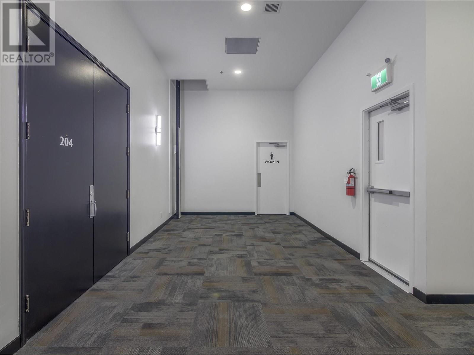 352 WINNIPEG Street Unit# 207, #207