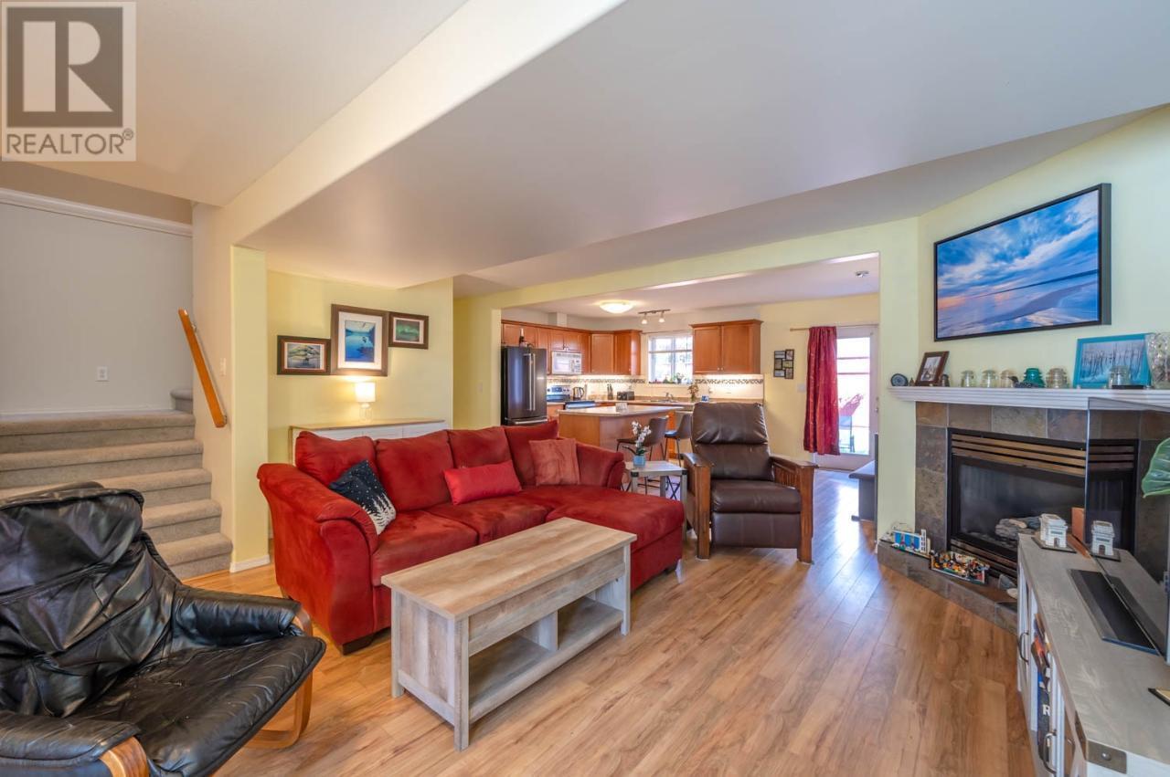 112 REGINA Avenue Unit# 107, #107