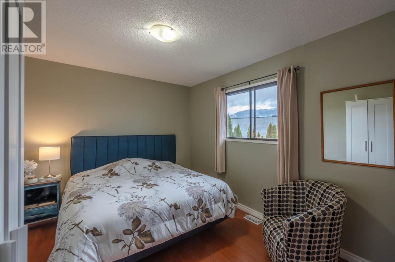 132 NESBITT Crescent
