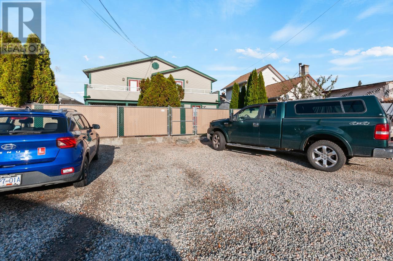 292 DOUGLAS Avenue Unit# 101, #101