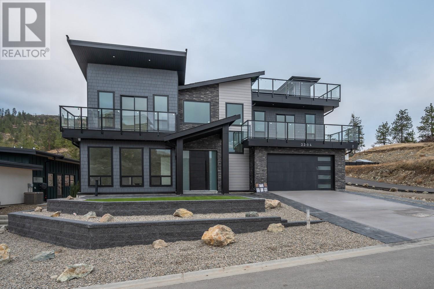 3304 EVERGREEN Drive
