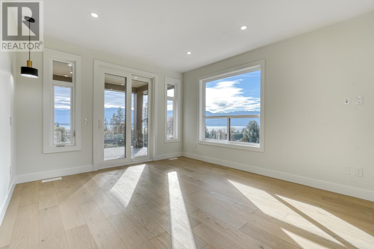 1047 OAK BARREL Place