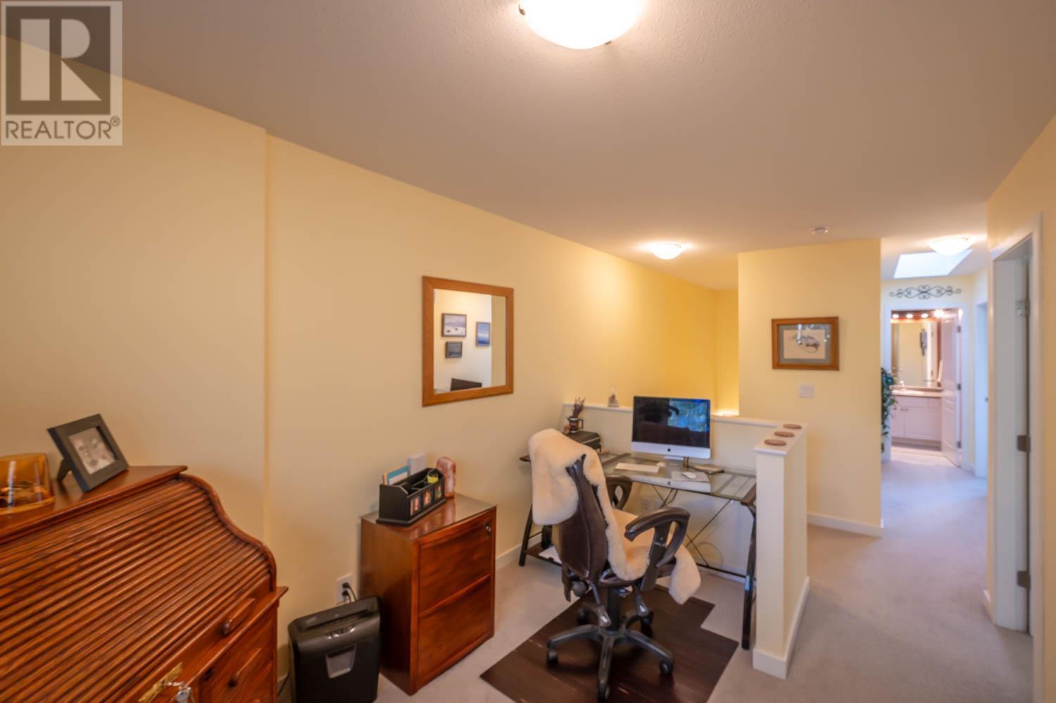 650 ELLIS Avenue Unit# 4, #4