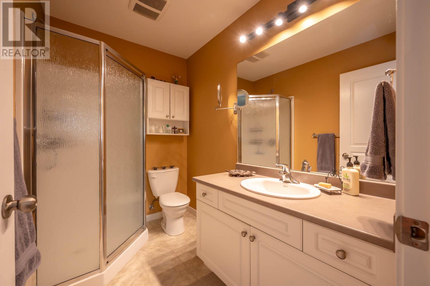 650 ELLIS Avenue Unit# 4, #4