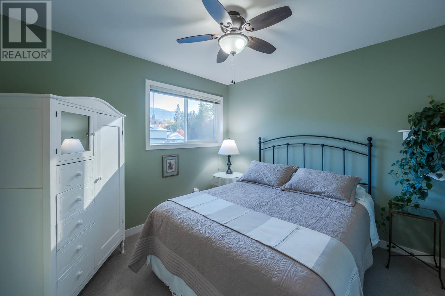 650 ELLIS Avenue Unit# 4, #4