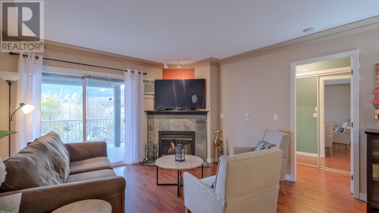 329 RIGSBY Street Unit# 401, #401