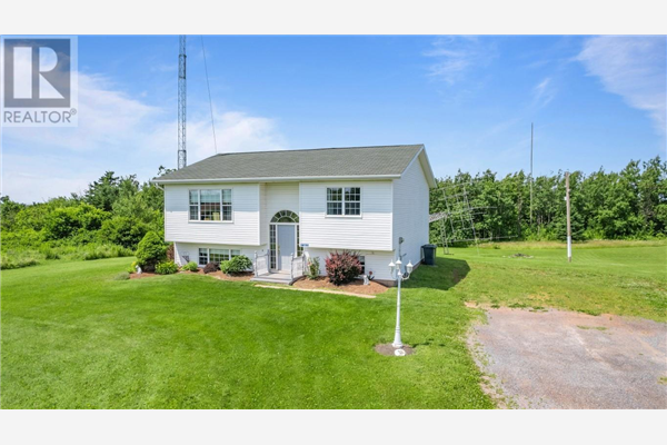 7303 Route 14, Haliburton