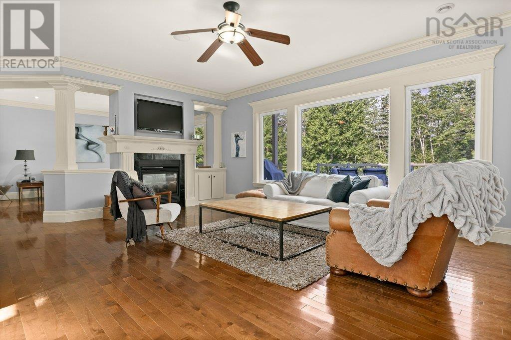 116 Canterbury Lane
