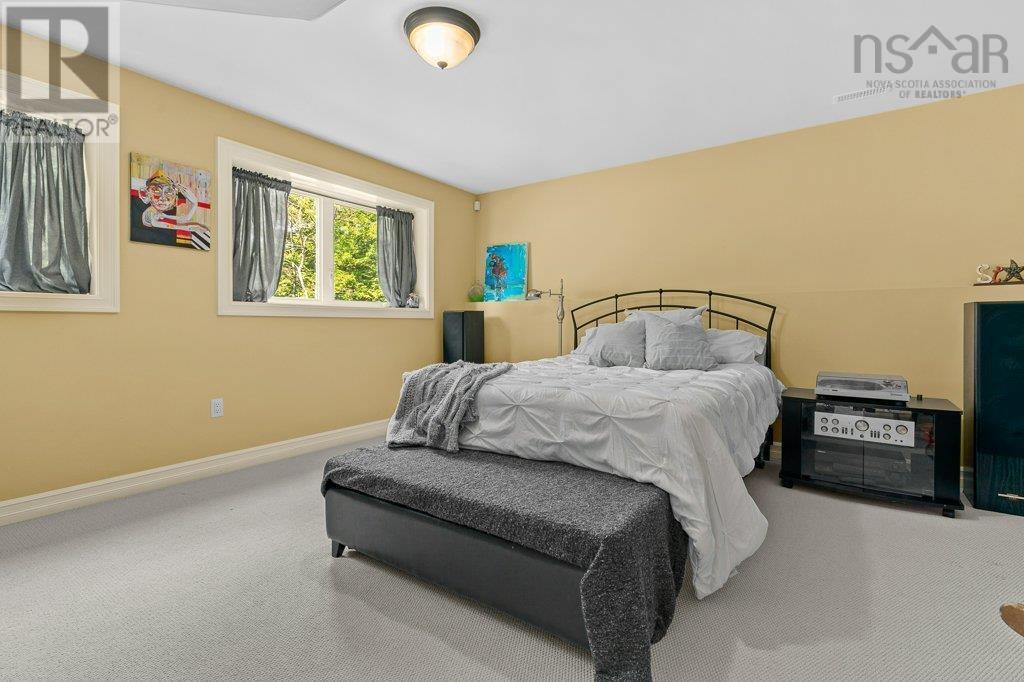 116 Canterbury Lane
