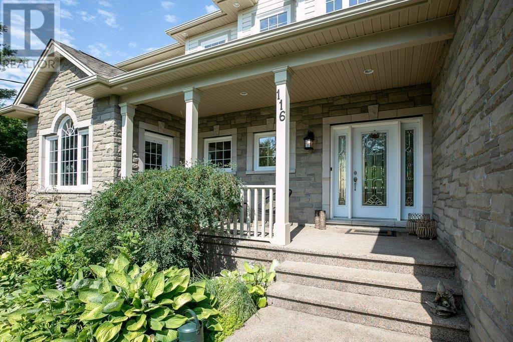 116 Canterbury Lane