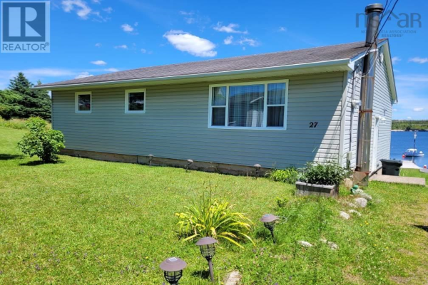 27 Back Lane, Terence Bay