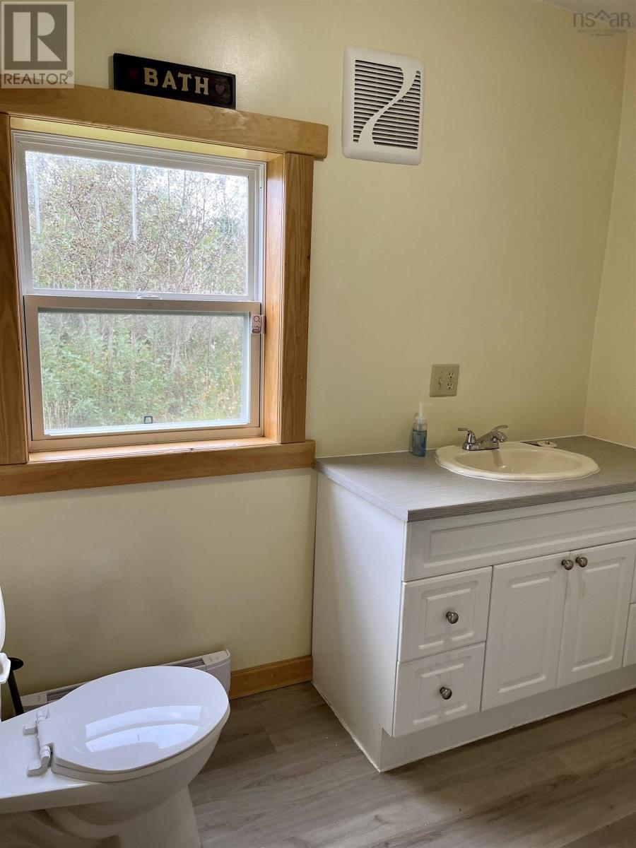 Listing 202227758 - Large Photo # 7
