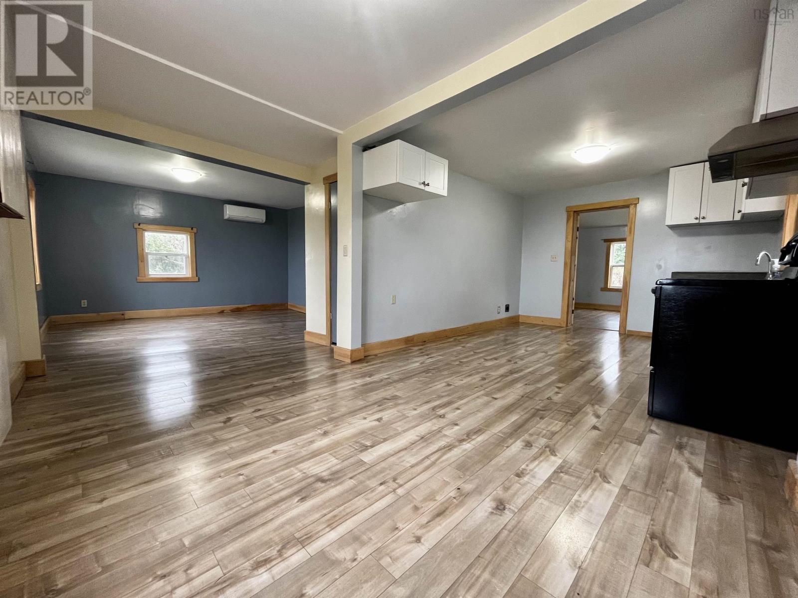 Listing 202227758 - Large Photo # 4