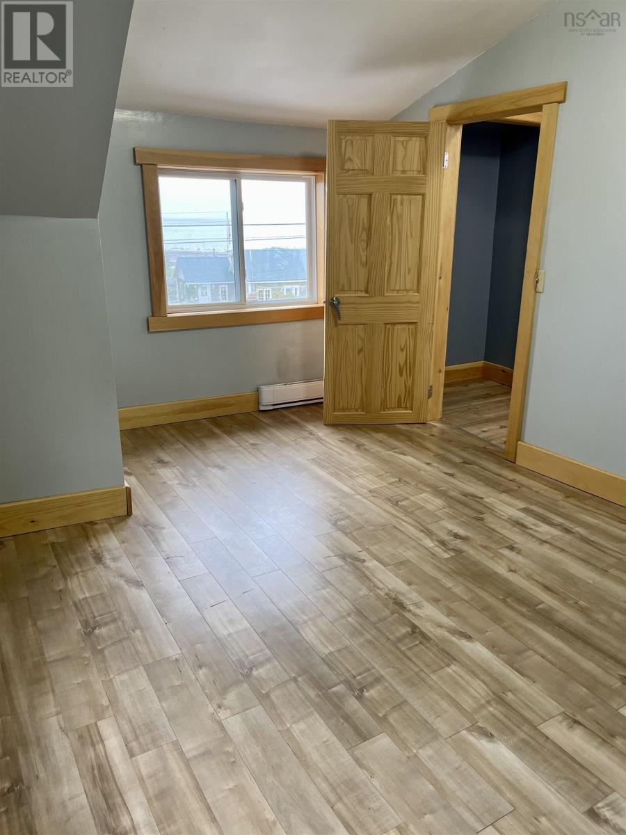 Listing 202227758 - Large Photo # 12
