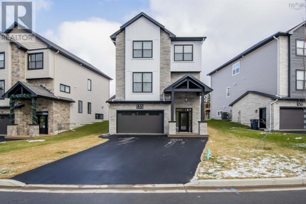 135 Talus Avenue, Bedford