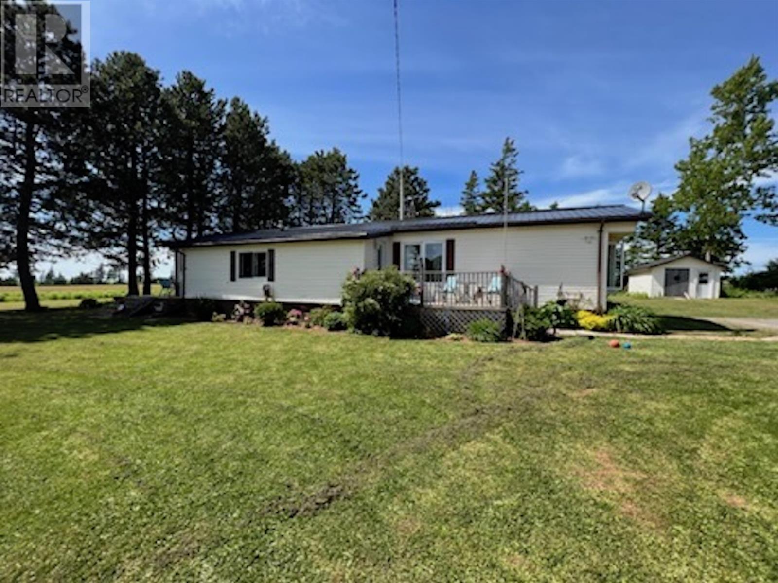 Listing 202301991 - Large Photo # 18