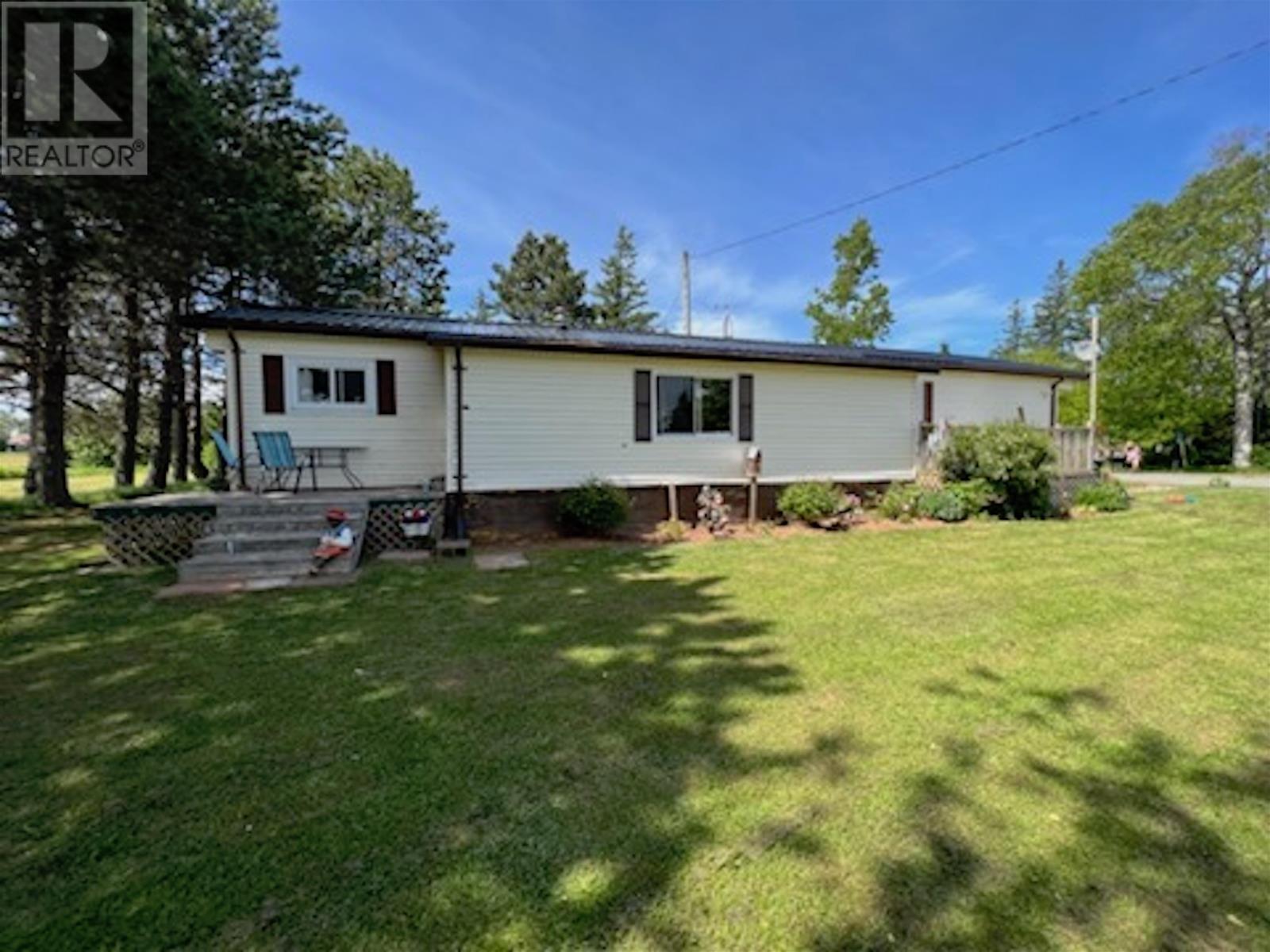 Listing 202301991 - Large Photo # 17