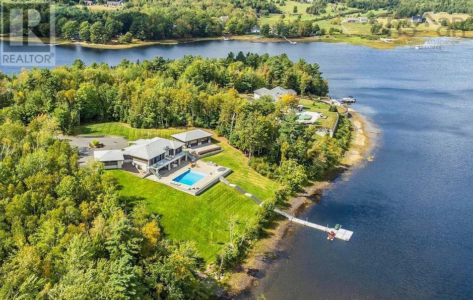 40 Grand Lake Point
