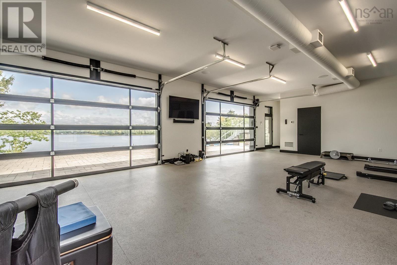 40 Grand Lake Point