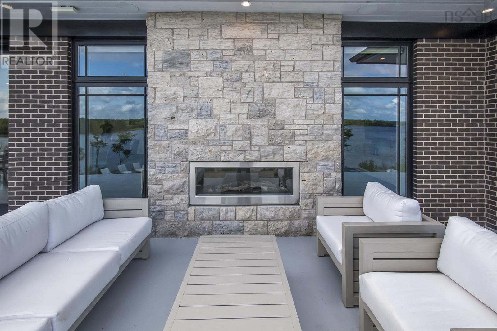 40 Grand Lake Point