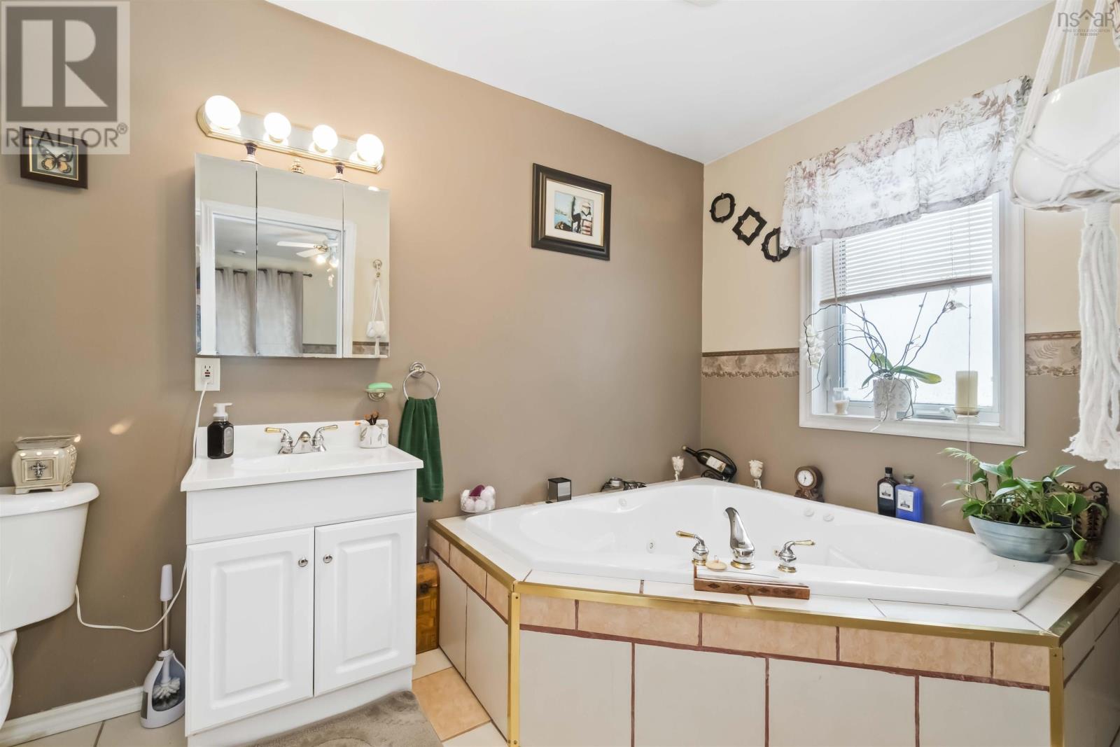 Listing 202302390 - Large Photo # 22