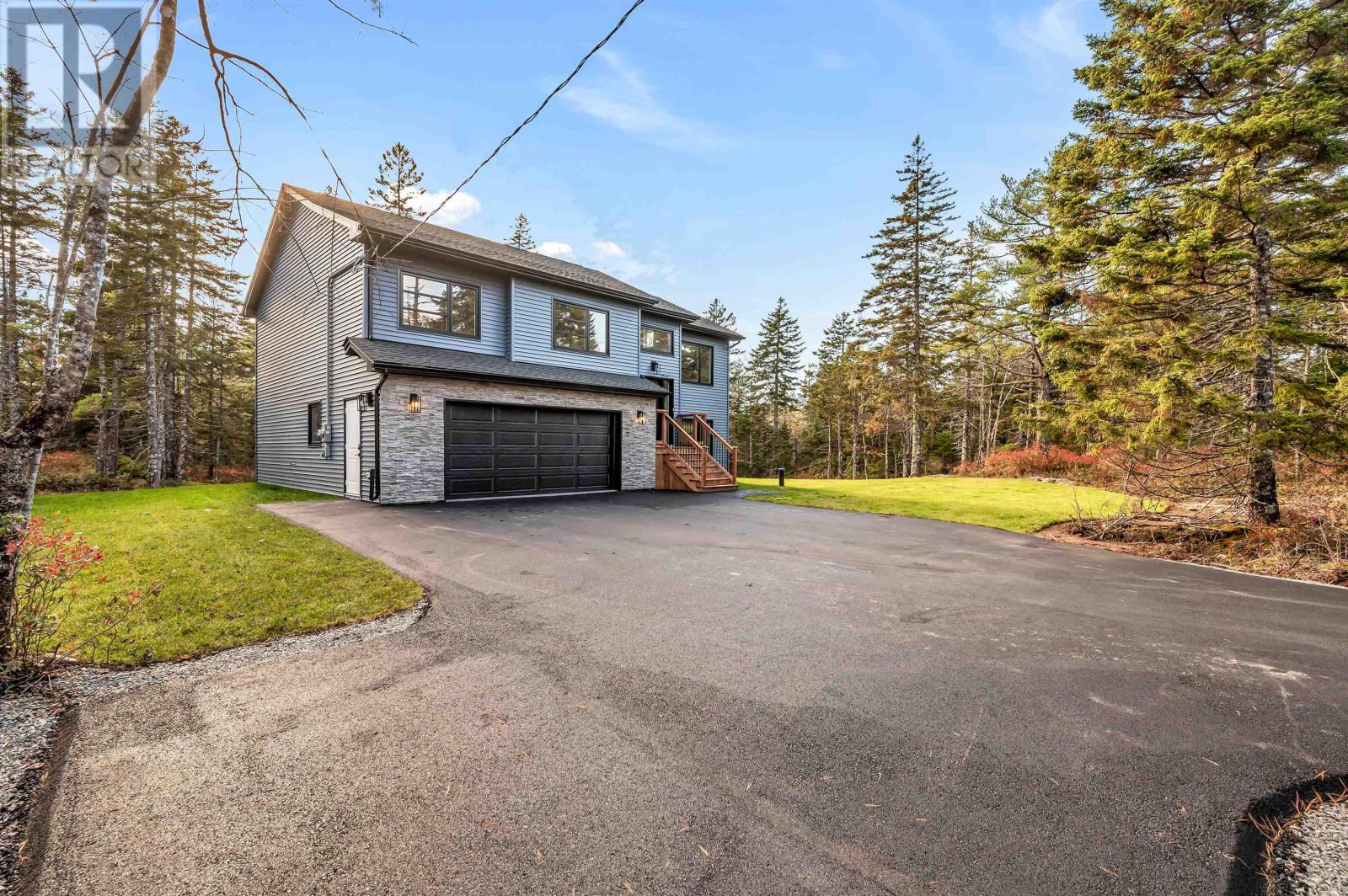 Lot 401 225 Everwood Avenue