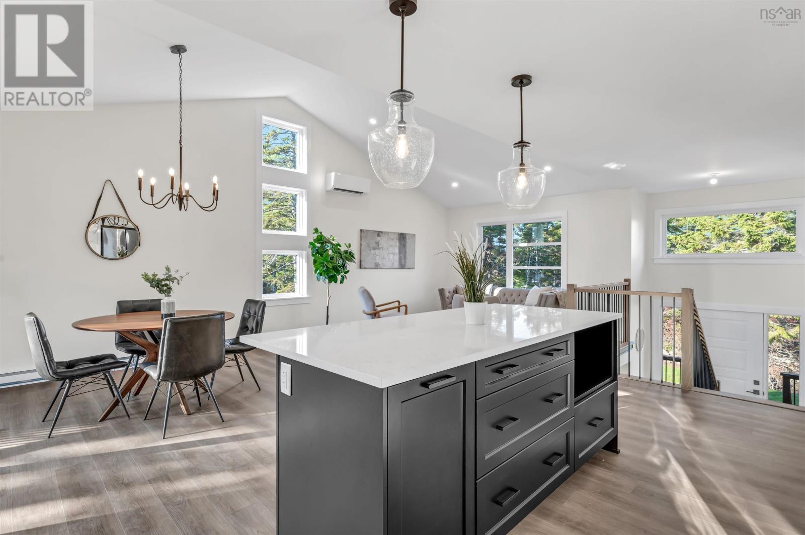Lot 401 225 Everwood Avenue