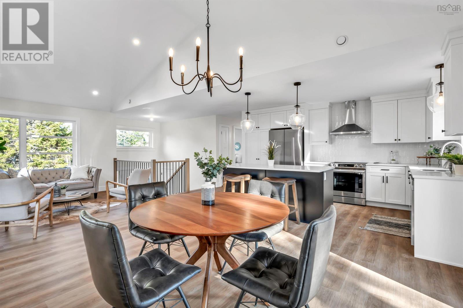 Lot 401 225 Everwood Avenue
