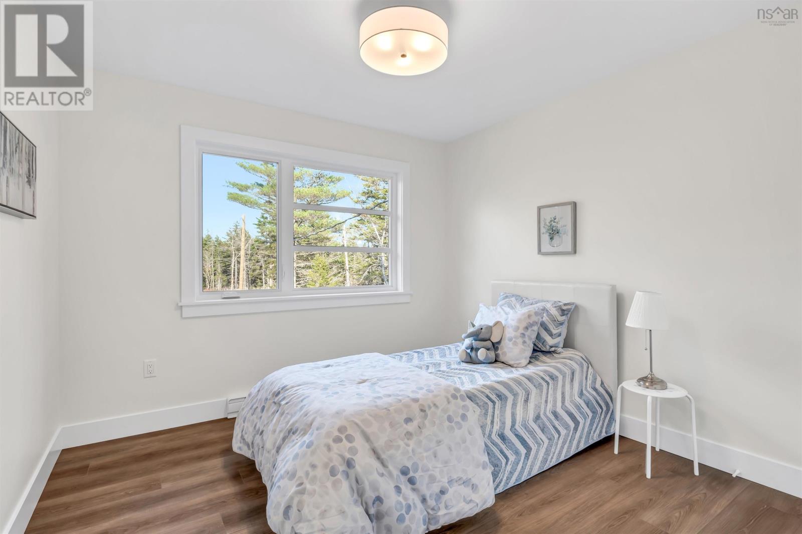 Lot 401 225 Everwood Avenue