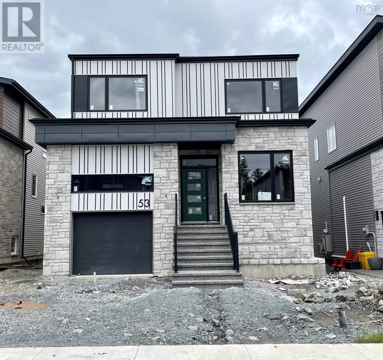 PUN18 53 Puncheon Way, #18