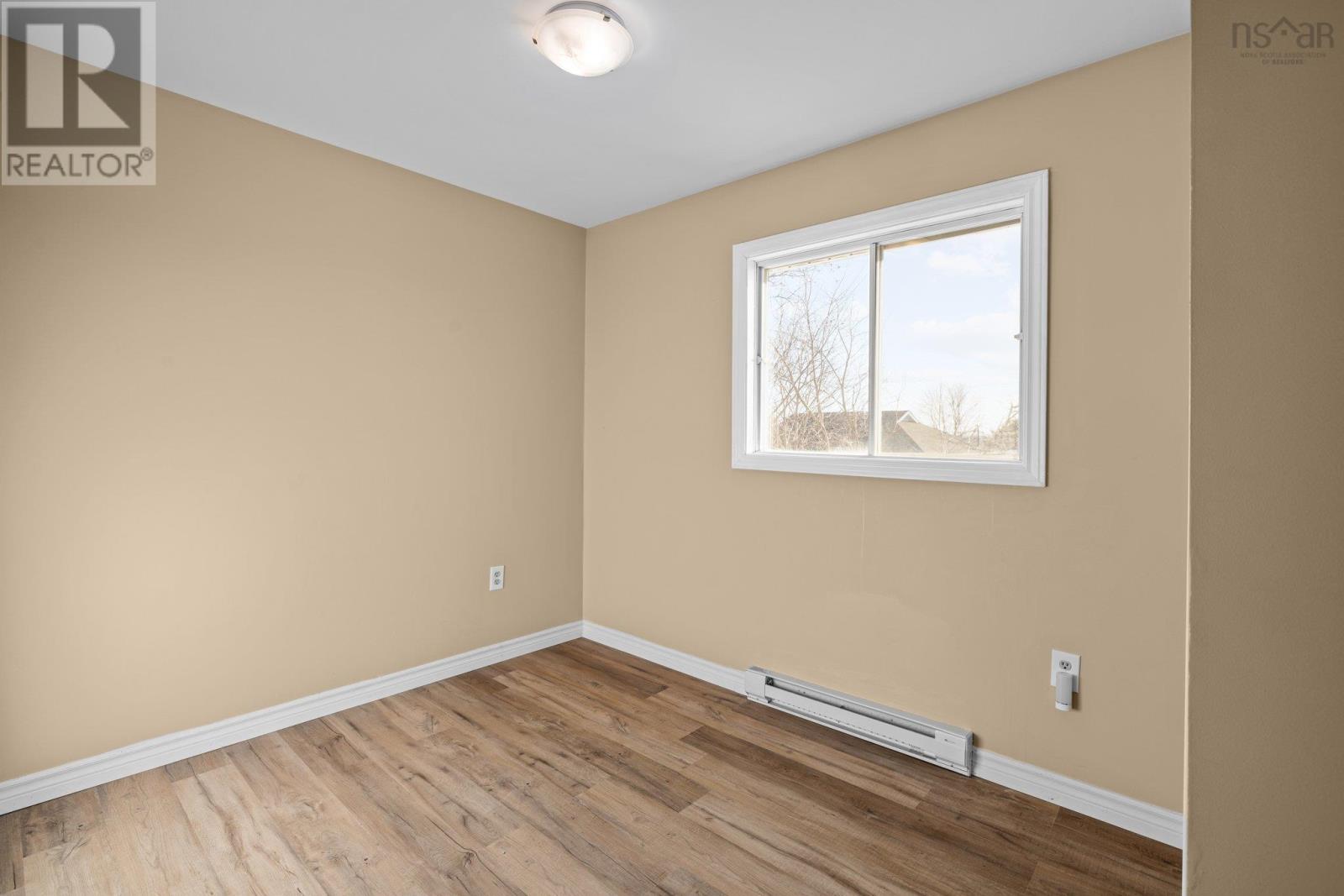 Listing 202304047 - Large Photo # 17