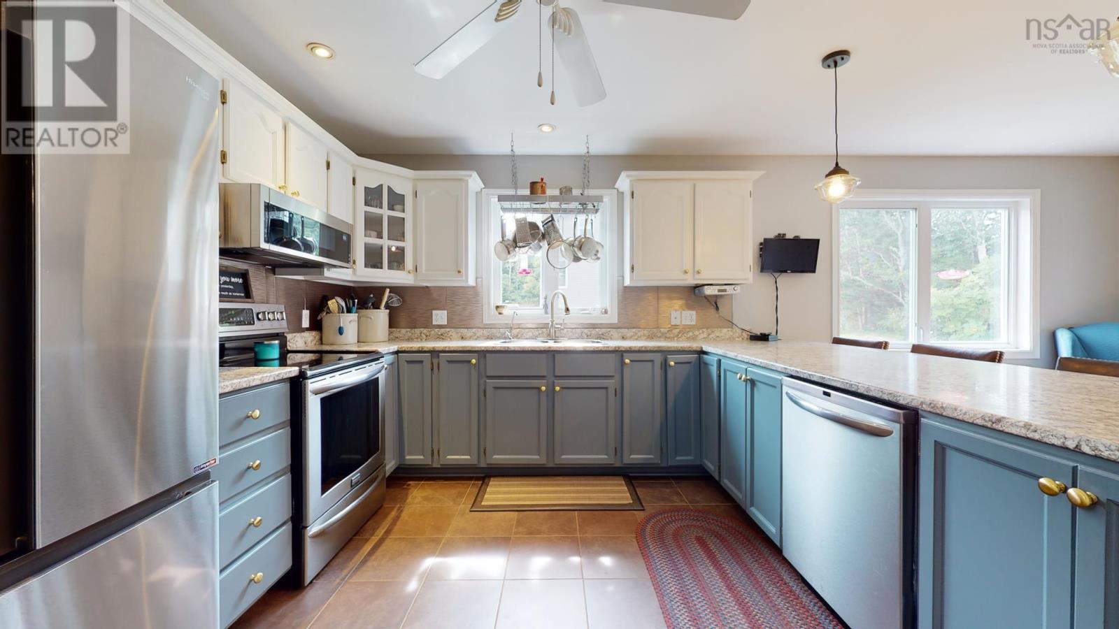 Listing 202304072 - Large Photo # 14