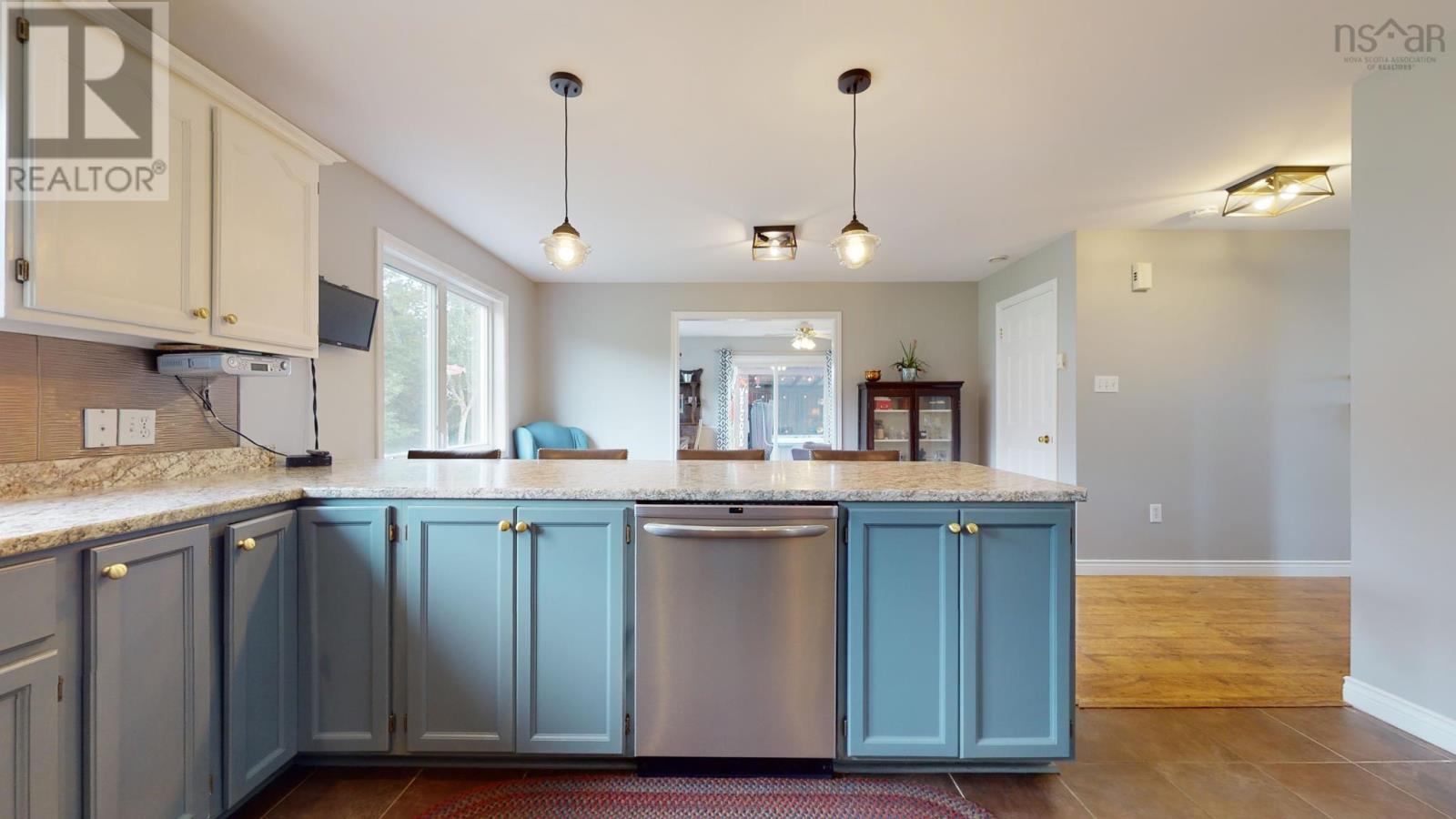 Listing 202304072 - Large Photo # 16