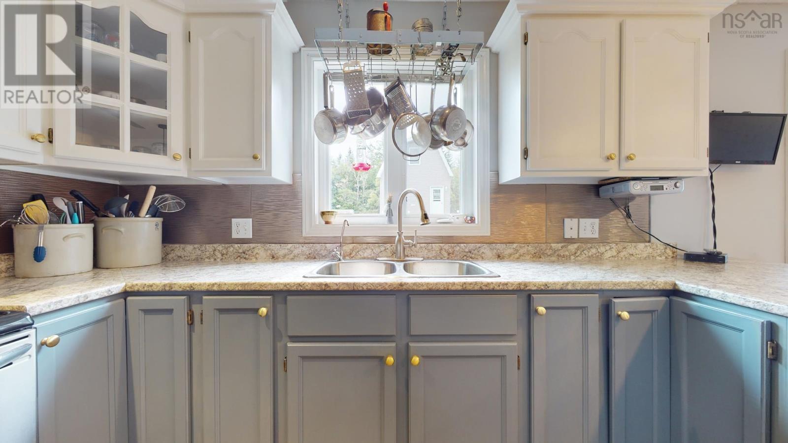 Listing 202304072 - Large Photo # 17
