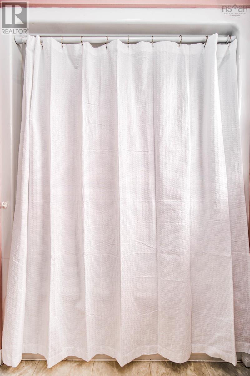Listing 202304160 - Large Photo # 25