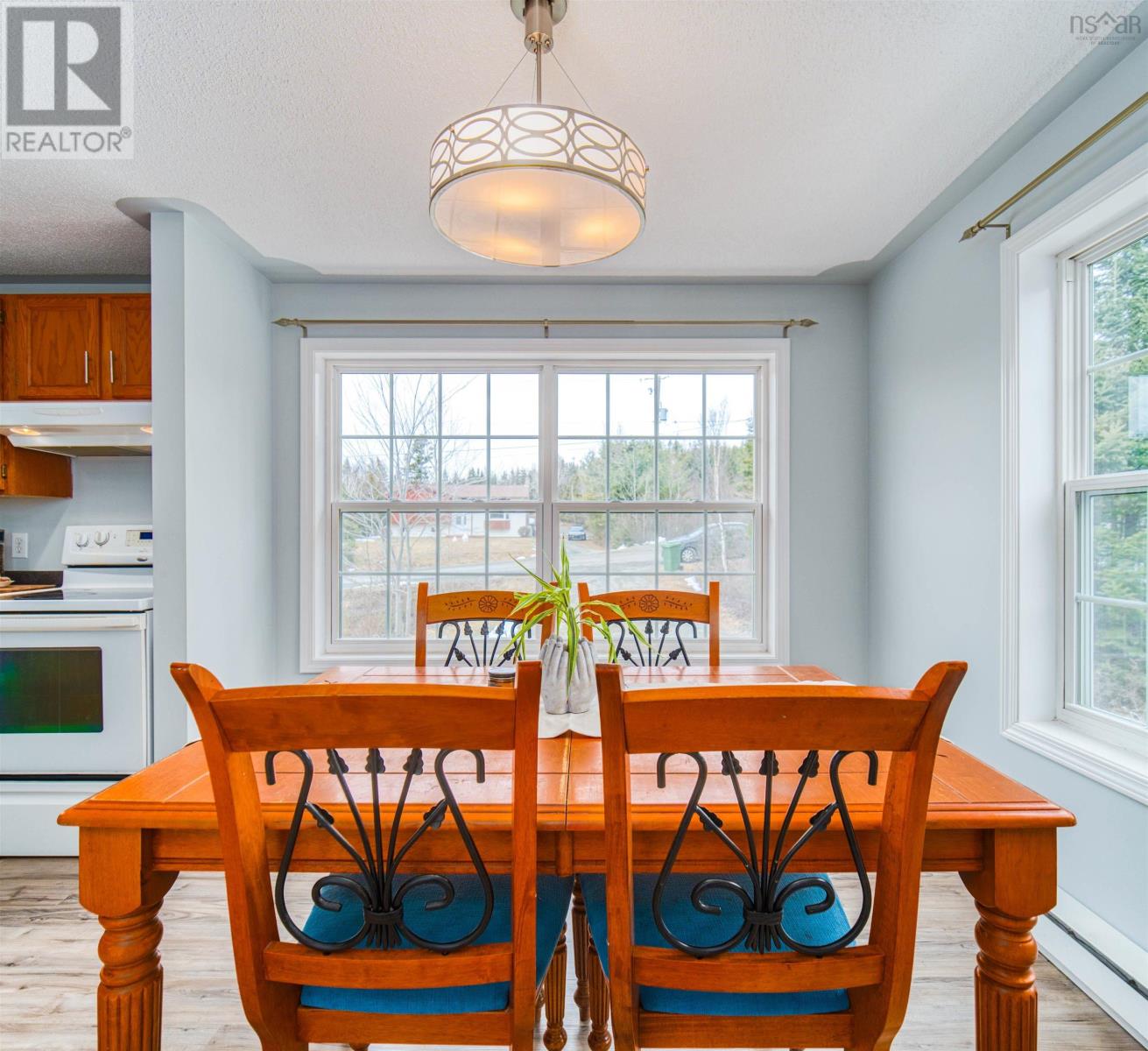 Listing 202304160 - Large Photo # 15