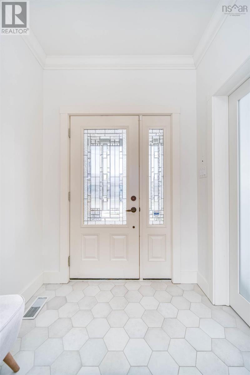 82 Bradford Place