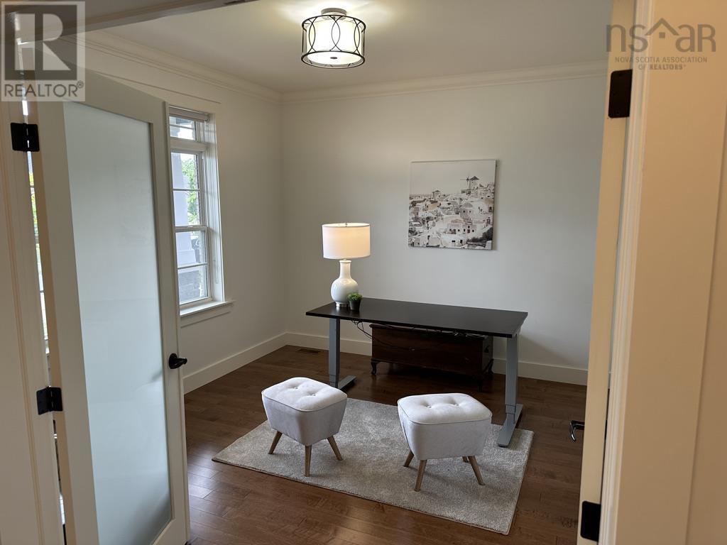 82 Bradford Place