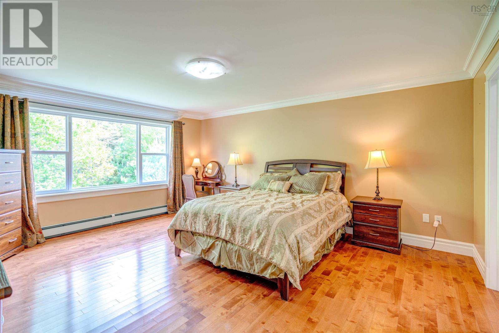 390 Southgate Dr