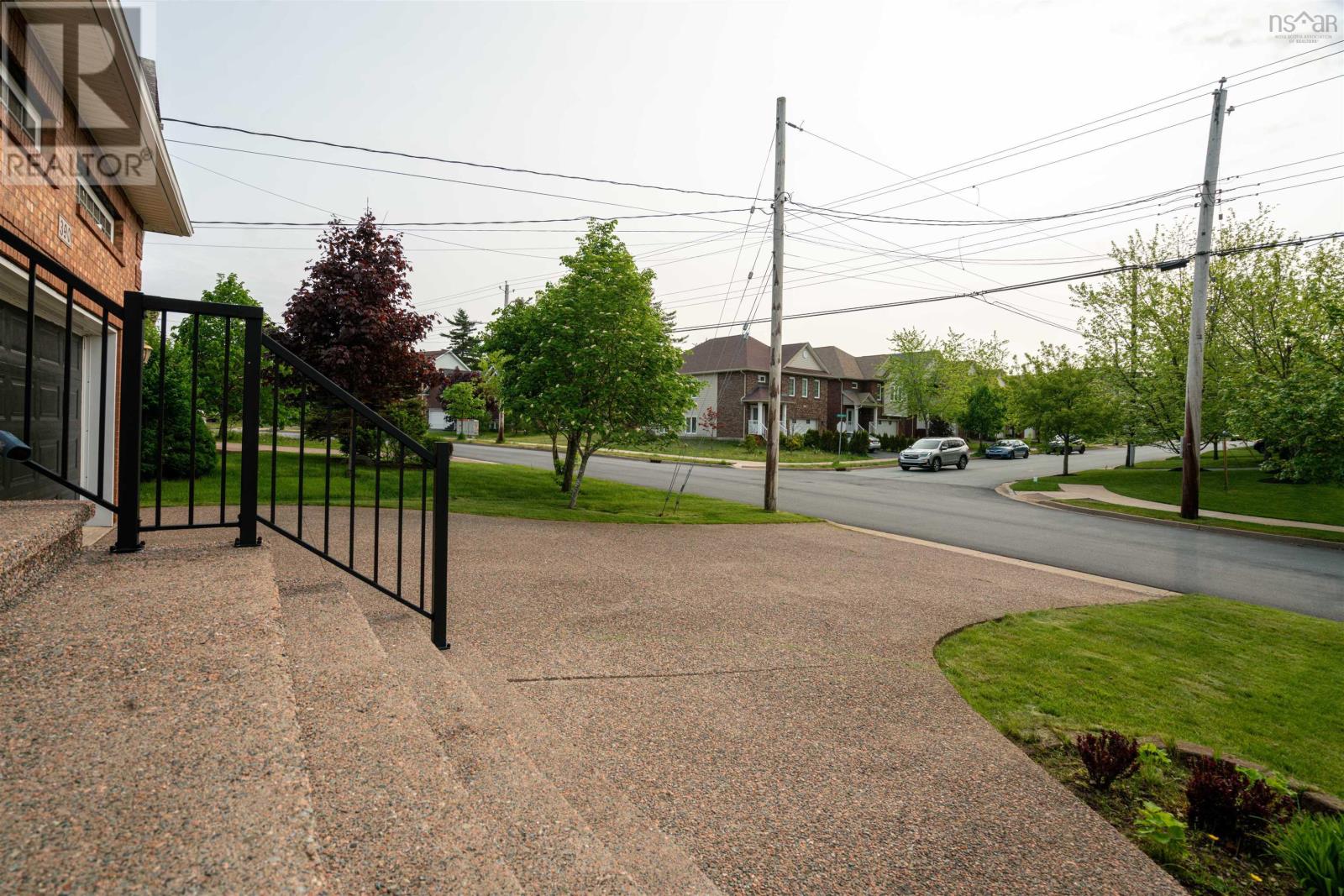 390 Southgate Dr