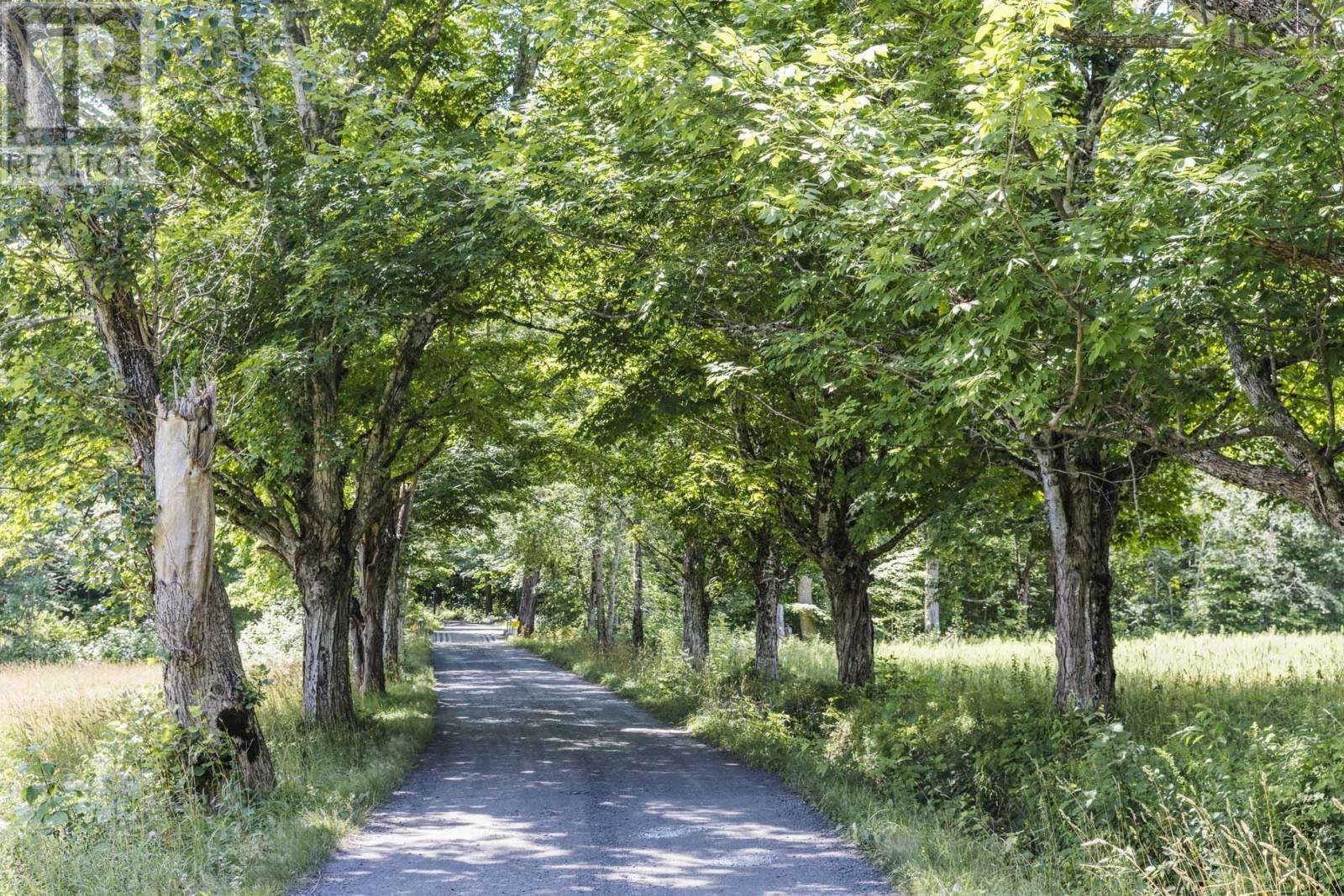 Lot 1A-2 Grand Lake