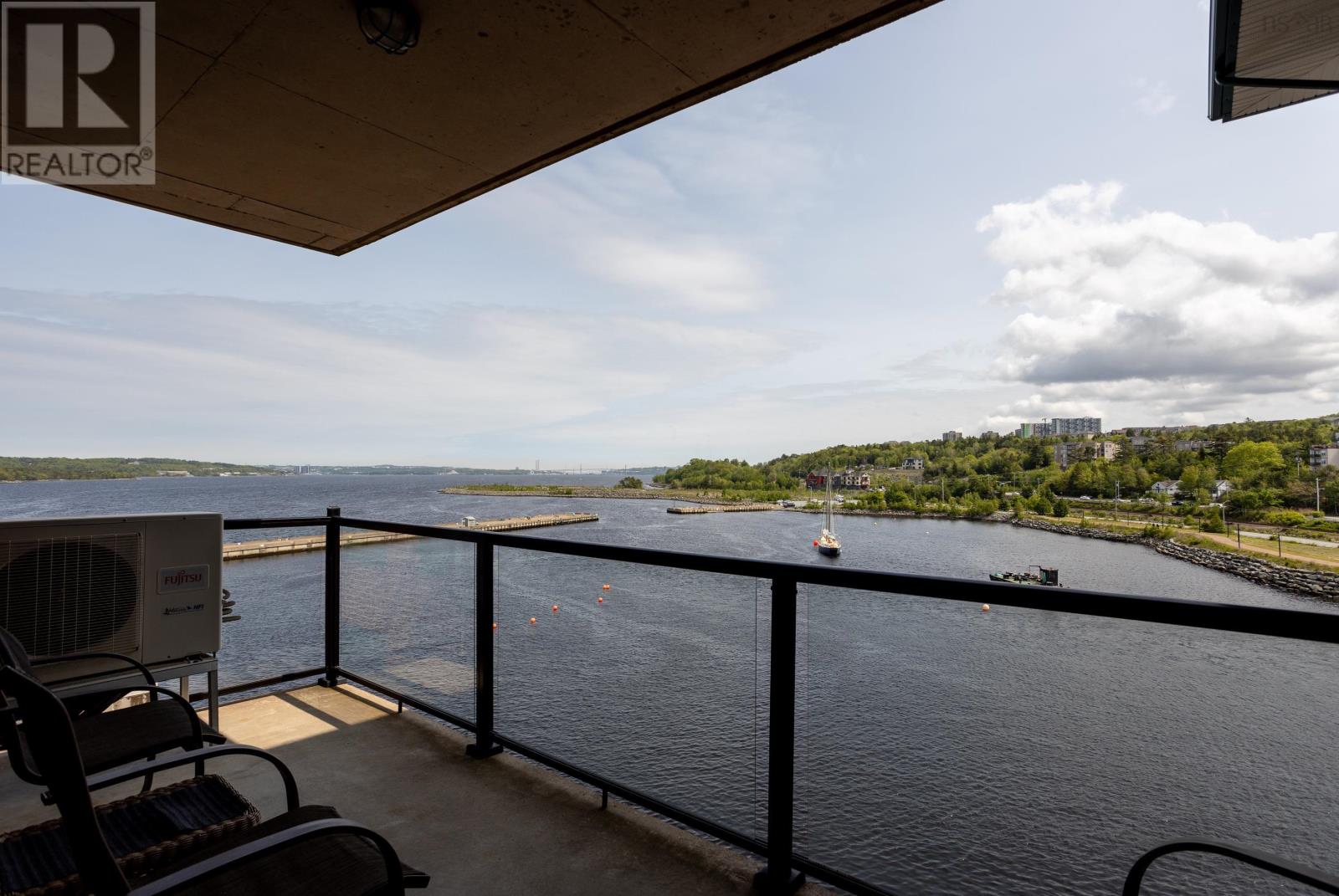 502 220 Waterfront Drive, #502
