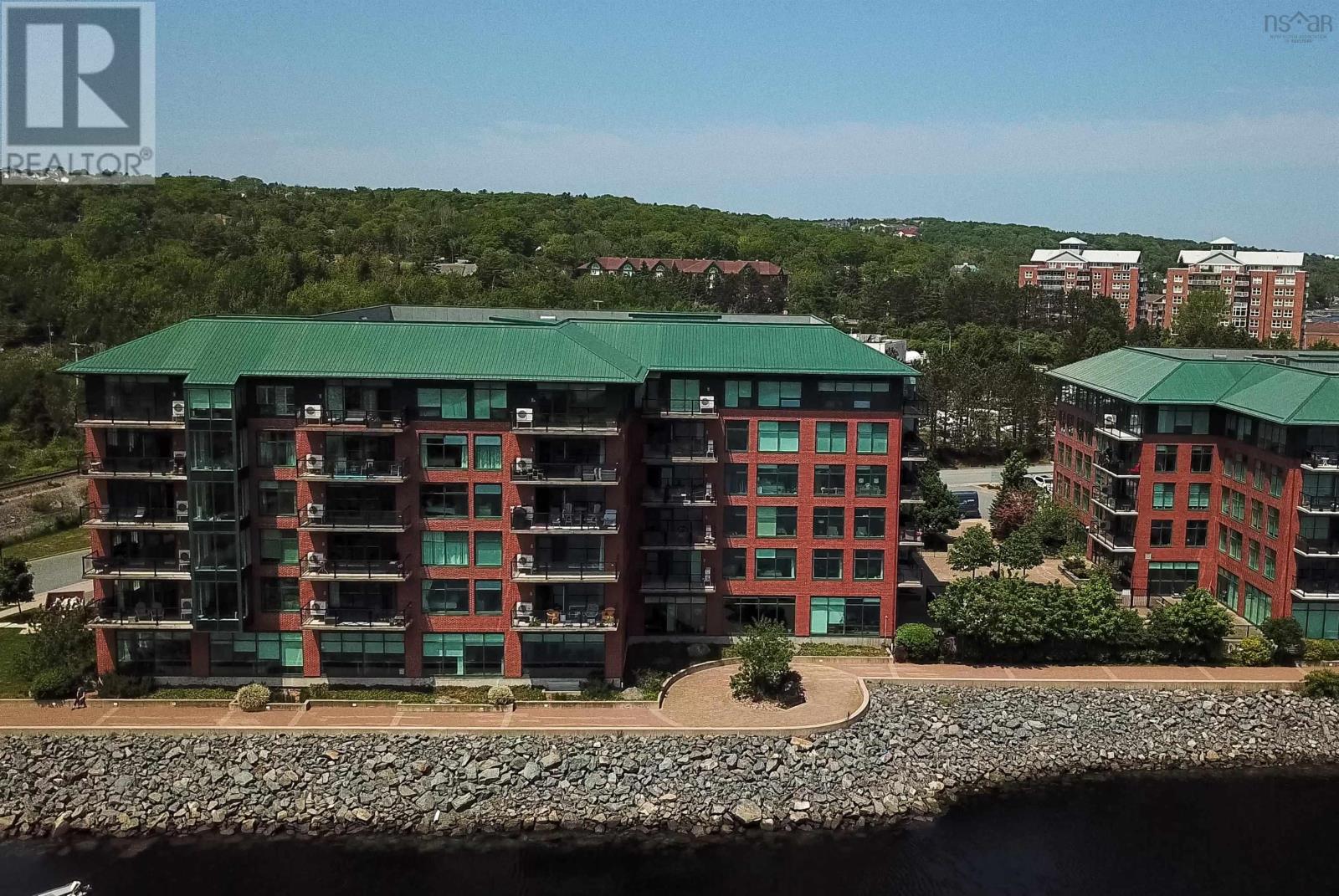 502 220 Waterfront Drive, #502