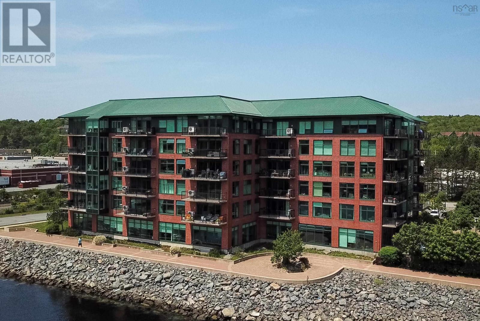502 220 Waterfront Drive, #502