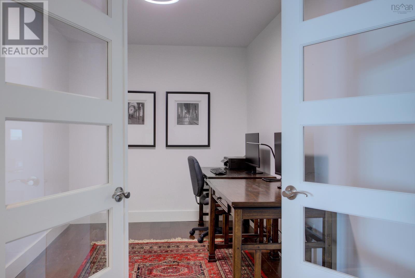 502 220 Waterfront Drive, #502