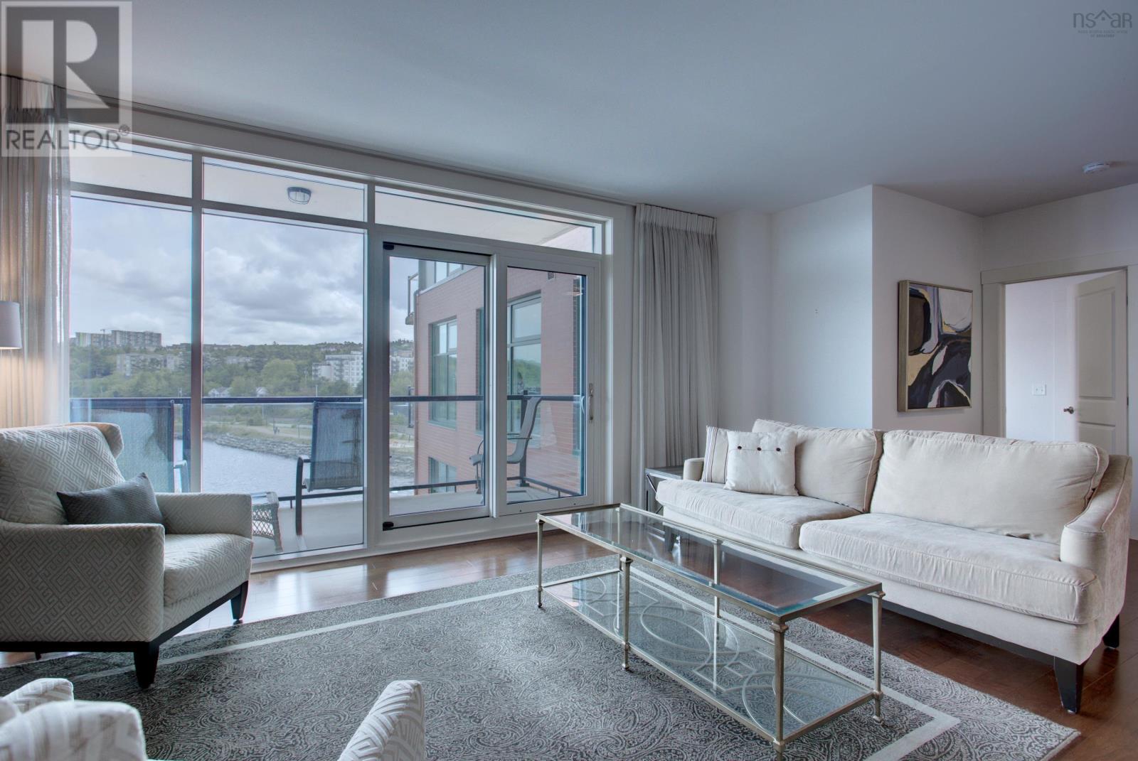 502 220 Waterfront Drive, #502