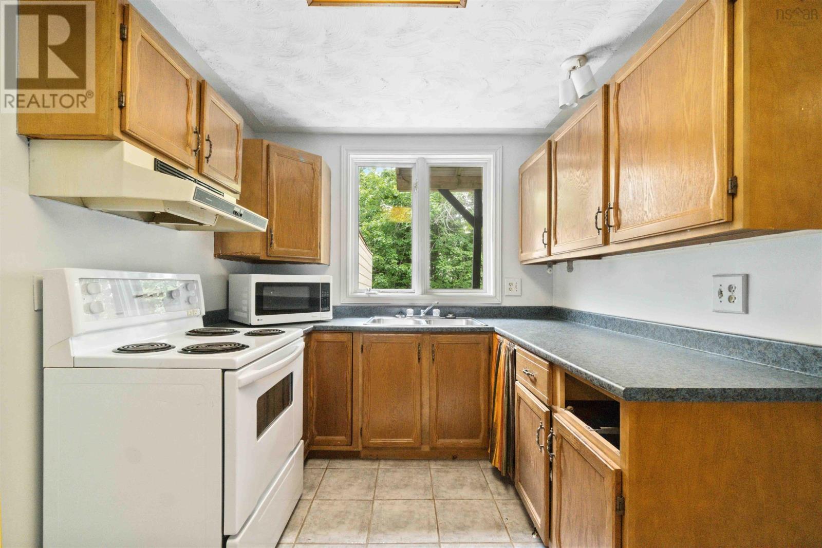 21 Beech Hill Drive