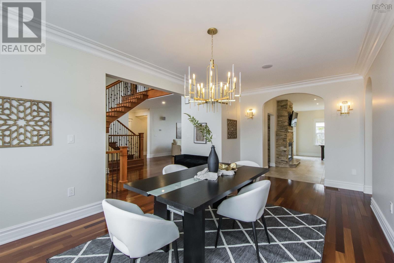 38 Worthington Place