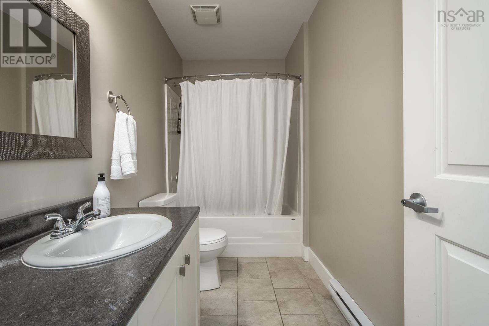 51 Capstone Crescent